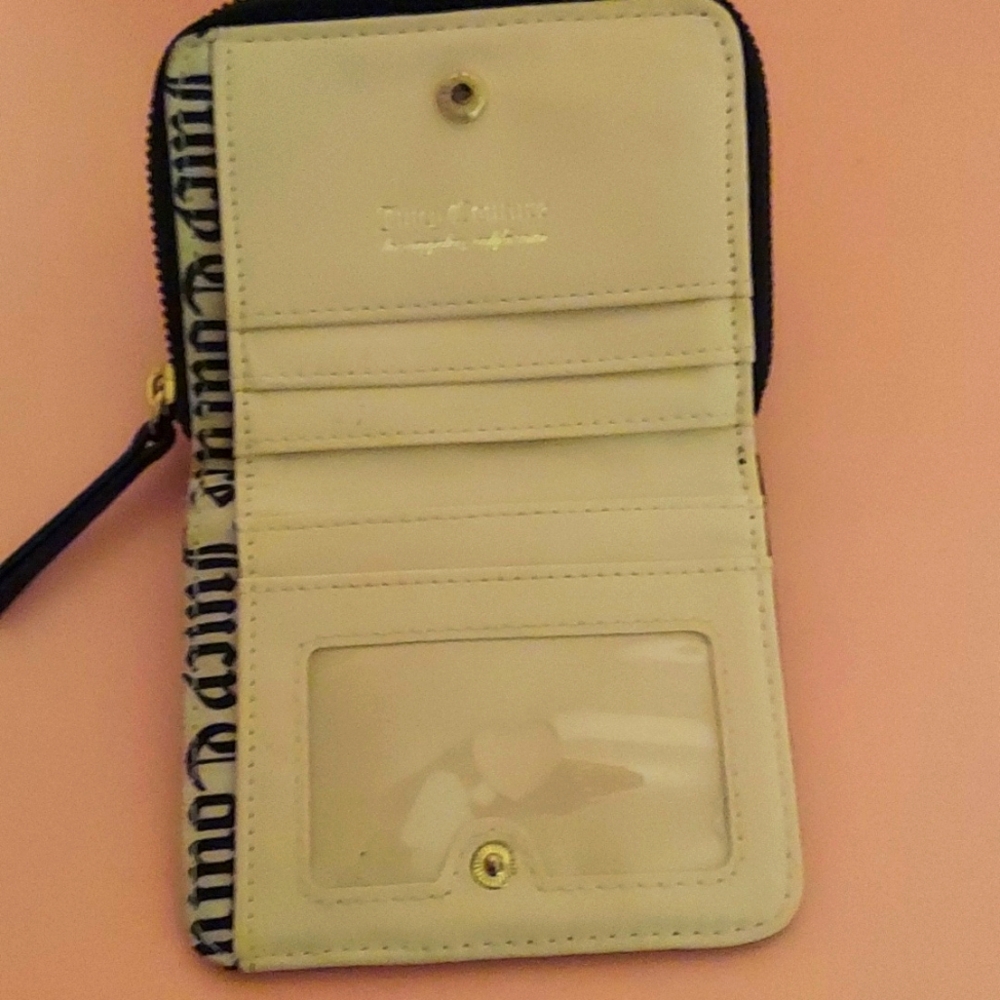 Juicy Couture Black Wallet - Picture 3 of 5